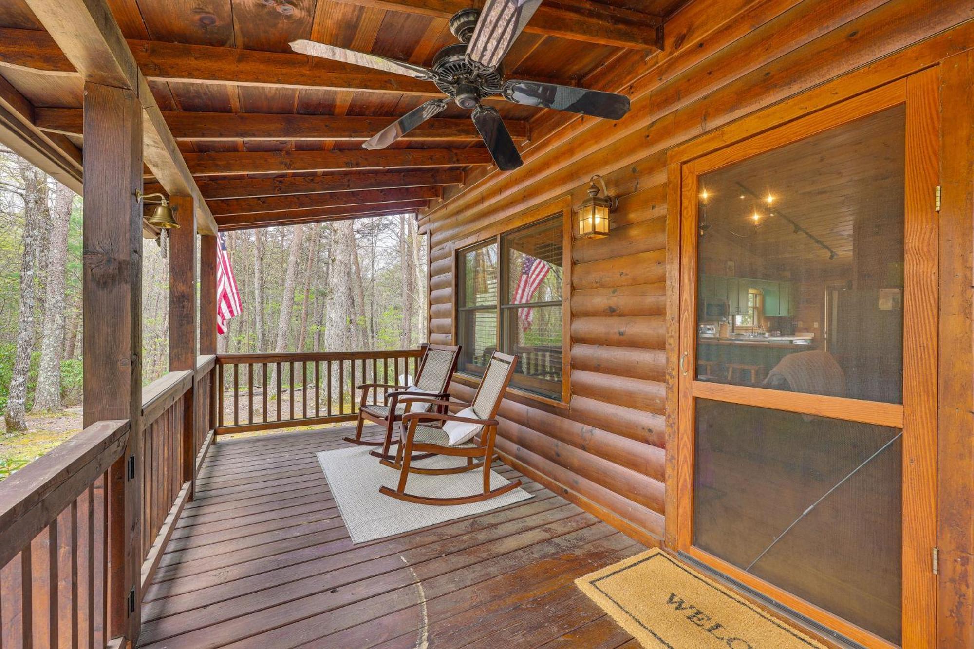 Cozy Cabin In Private Location With Hot Tub And Grill! Blue Ridge Eksteriør billede