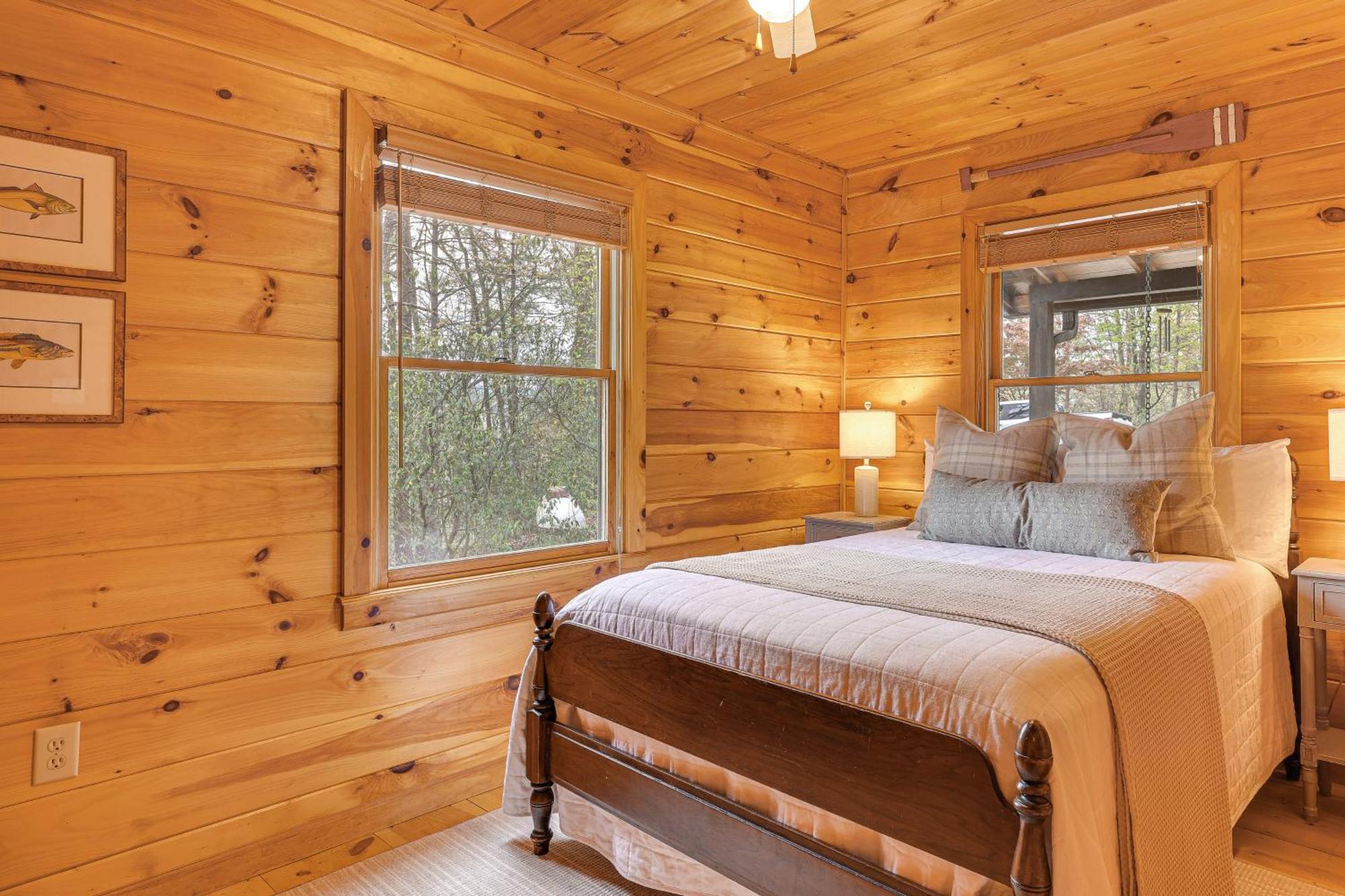 Cozy Cabin In Private Location With Hot Tub And Grill! Blue Ridge Eksteriør billede